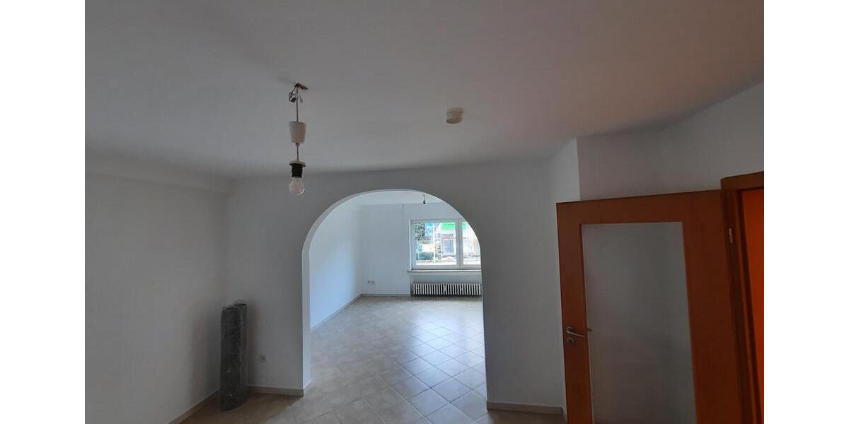 Erdgeschoßwohnung Bonn Gielgen - 2.5 Zimmer, 72 m&sup2;, 950&euro; | Angebot:26652918