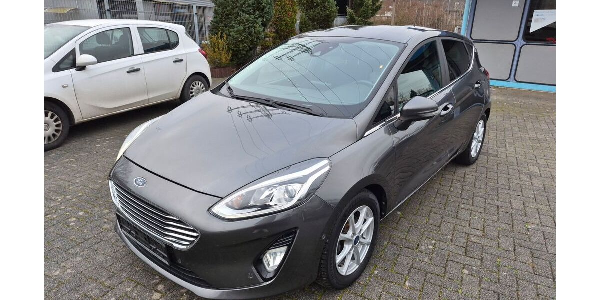 Ford Fiesta 118.000 km 8.950 &euro; Wesseling 50389