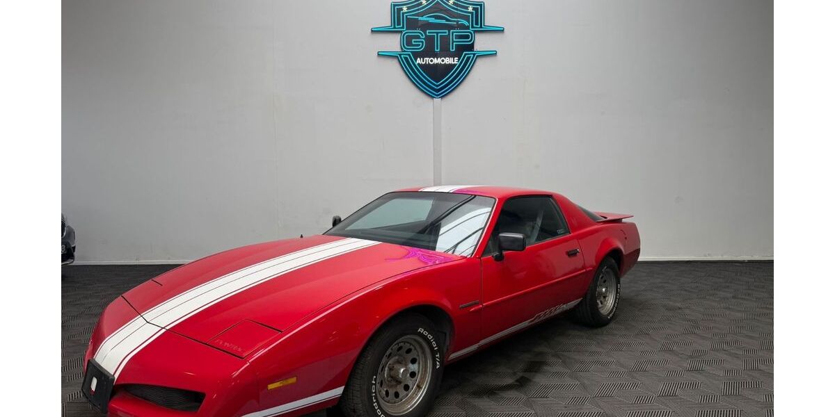 Pontiac Firebird 179.000 km 13.700 &euro; Alfter 53347
