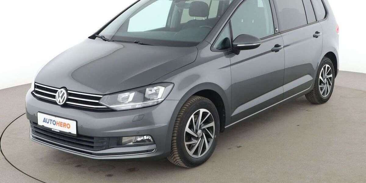 VW Touran 114.734 km 17.530 &euro; Köln 50739