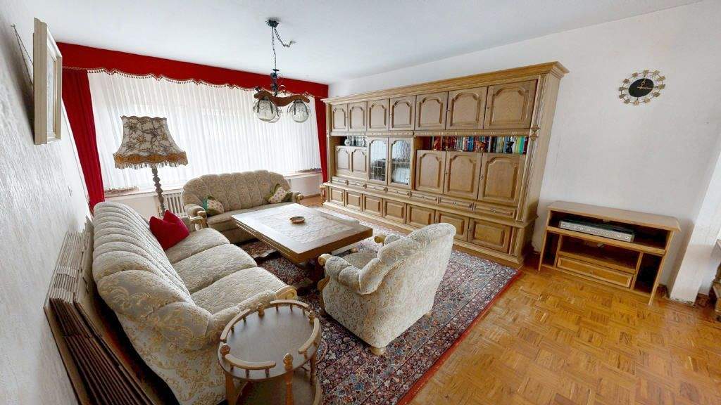 Einfamilienhaus Erftstadt-Friesheim Lechenich - 5 Zimmer, 129 m&sup2;, 349.000&euro; | Angebot:25821106