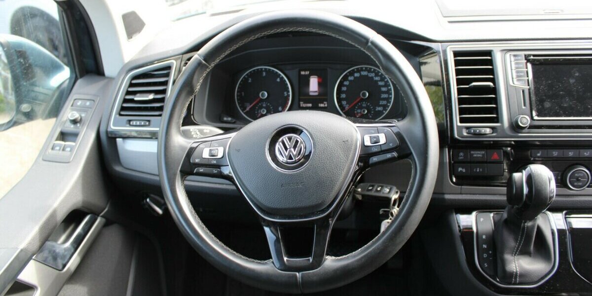 VW T6 Multivan DSG Kurz 4Motion Generation Six 112.200 km 32.980 &euro; Euskirchen 53881