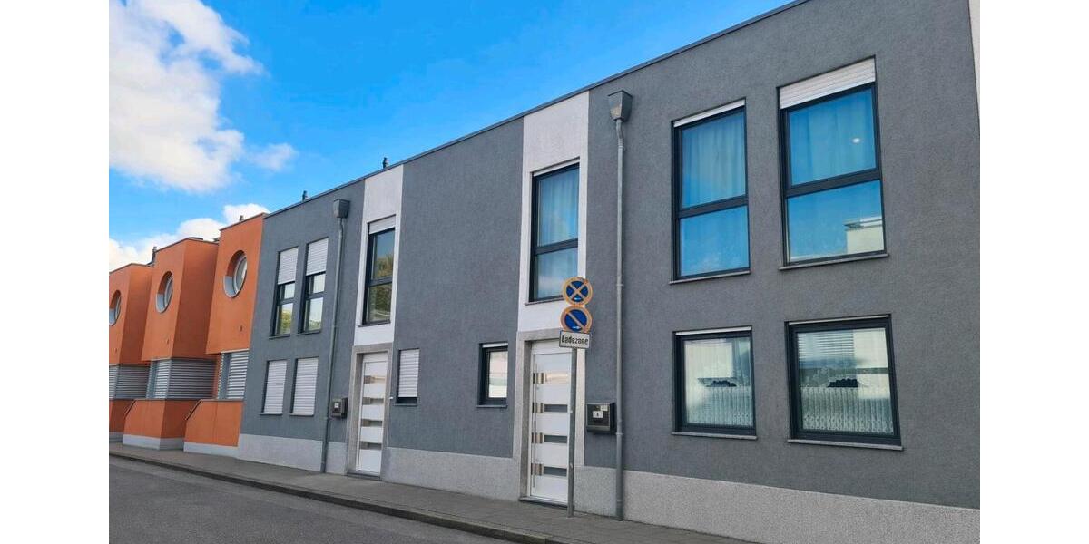 Reihenhaus Köln Mülheim - 3 Zimmer, 68 m&sup2;, 333.000&euro; | Angebot:25187550