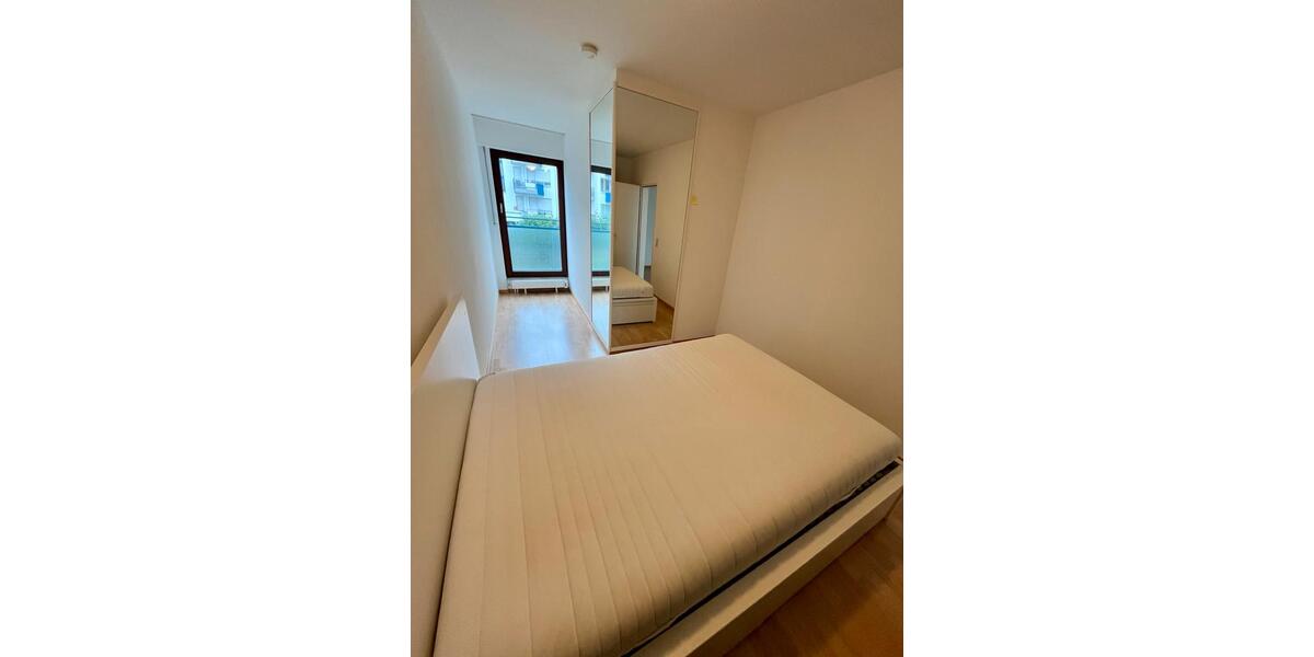 Etagenwohnung Köln Ehrenfeld - 2 Zimmer, 52 m&sup2;, 1.699&euro; | Angebot:25945490
