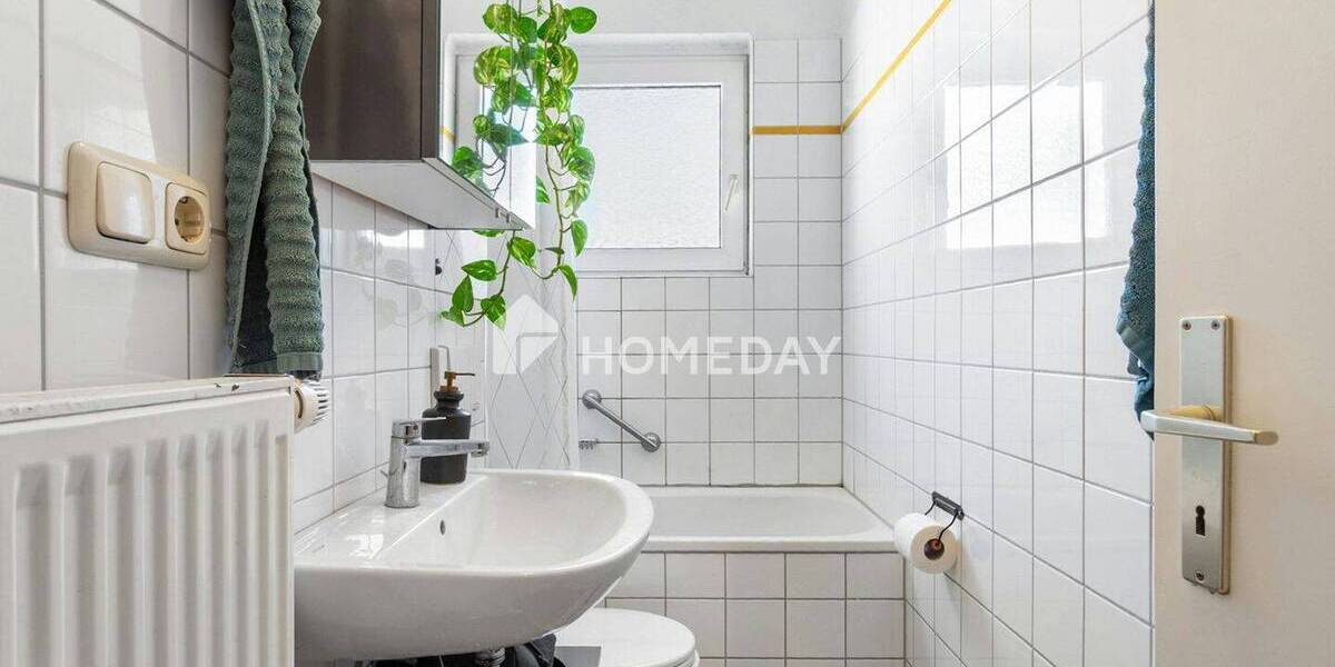 Etagenwohnung Köln Niehl - 2 Zimmer, 40 m&sup2;, 189.000&euro; | Angebot:25694138