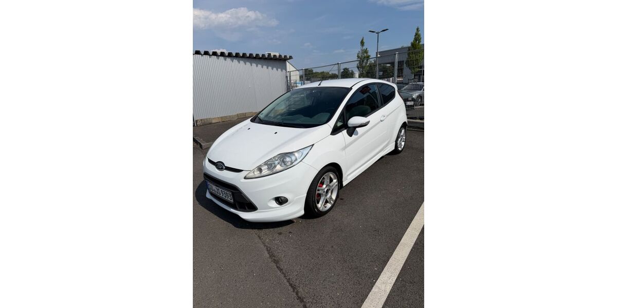 Ford Fiesta 156.078 km 4.050 &euro; Bonn 53179