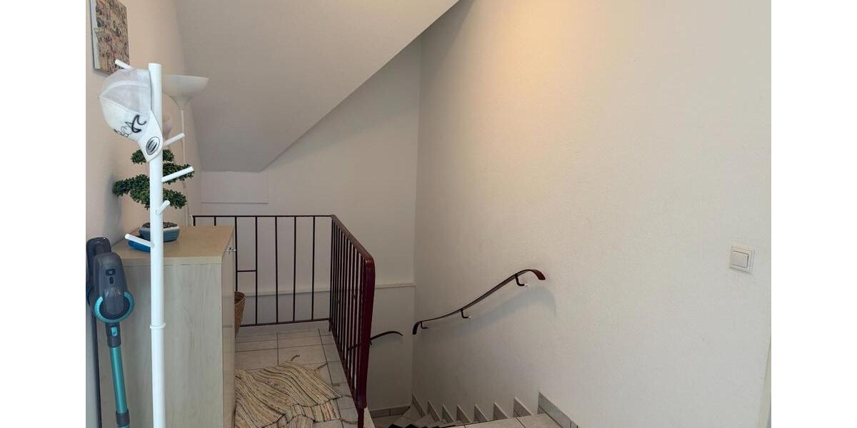 Einfamilienhaus Leverkusen Schlebusch - 4 Zimmer, 245 m&sup2;, 2.700&euro; | Angebot:25374192