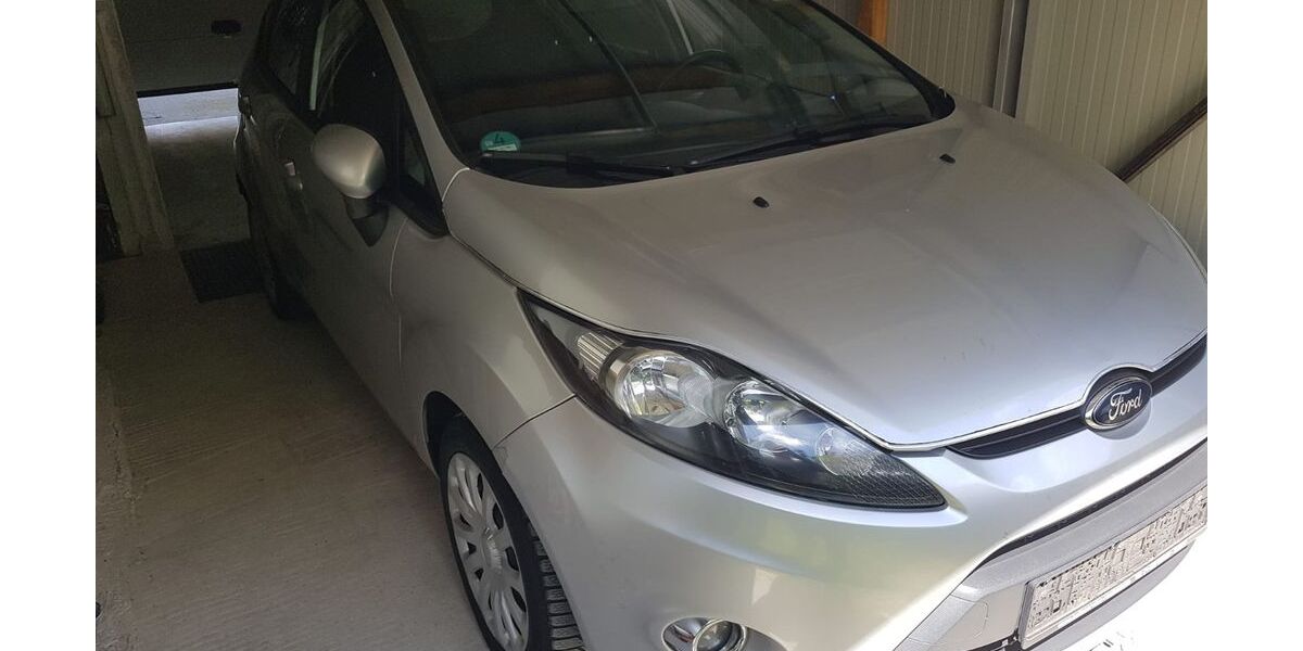Ford Fiesta 328.364 km 1.899 &euro; Brühl 50321