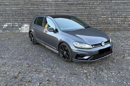 VW Golf 48.000 km 37.777 &euro; Köln 50769
