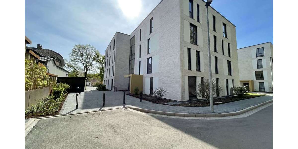 Etagenwohnung Rösrath Vierkotten - 2.5 Zimmer, 77 m&sup2;, 1.153&euro; | Angebot:24525245