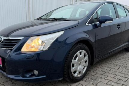 Toyota Avensis 212.900 km 4.999 &euro; Bornheim 53332