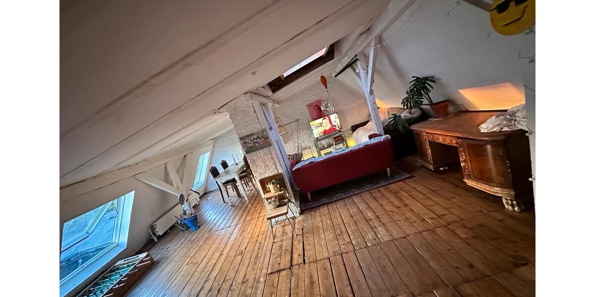 Etagenwohnung Köln Innenstadt - 1 Zimmer, 50 m&sup2;, 100&euro; | Angebot:26670867