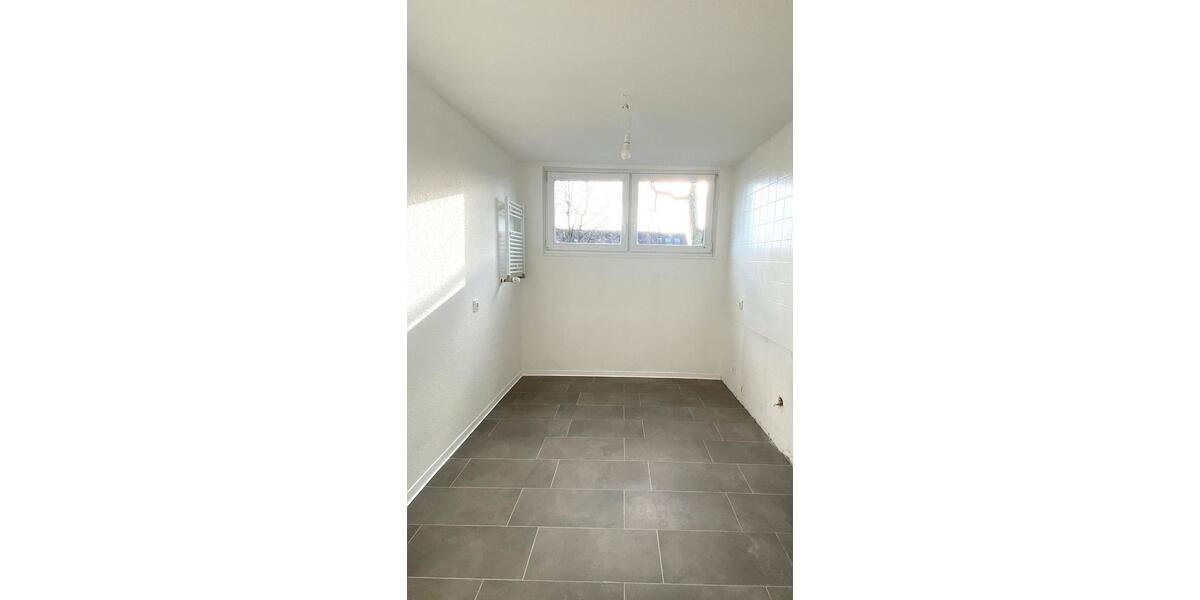 Maisonettenwohnung Troisdorf Altenrath - 4 Zimmer, 128 m&sup2;, 1.700&euro; | Angebot:26048073