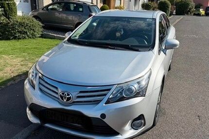 Toyota Avensis 168.887 km 5.200 &euro; Frechen 50226