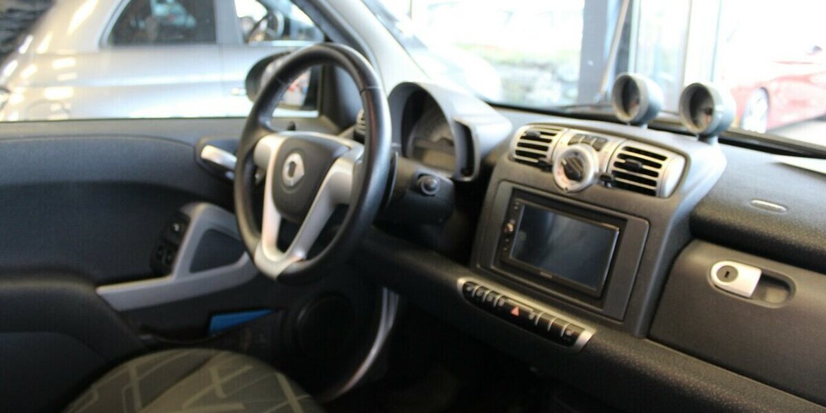 Smart ForTwo Coupe softouch passion 87.472 km 4.980 &euro; Euskirchen 53881