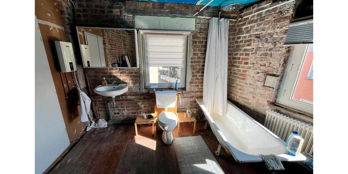 Einfamilienhaus Bonn Hardtberg - 3 Zimmer, 68 m&sup2;, 300.000&euro; | Angebot:25927284