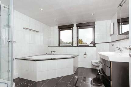 Wohnung Bergheim - 4 Zimmer, 130 m&sup2;, 288.777&euro; | Angebot:25917134