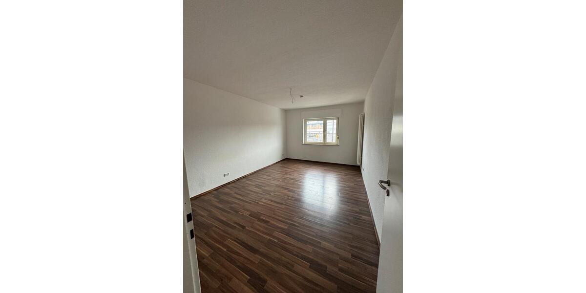 Maisonettenwohnung Bornheim - 3 Zimmer, 105 m&sup2;, 1.230&euro; | Angebot:25974992