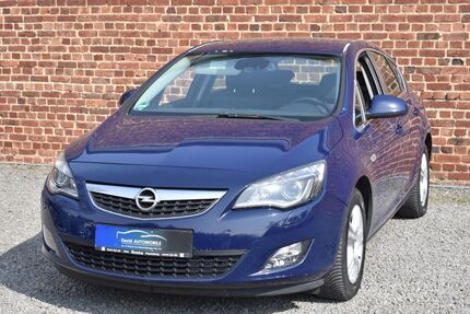 Opel Astra 190.000 km 2.890 &euro; Düren 52351
