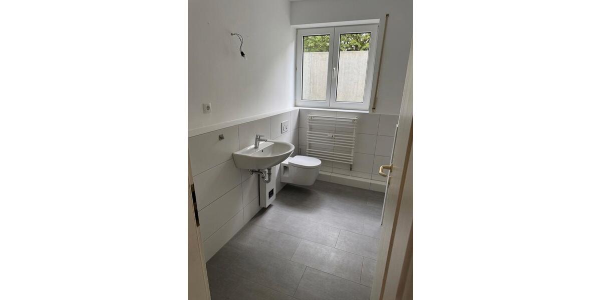Etagenwohnung Bonn Bad Godesberg - 1.5 Zimmer, 58 m&sup2;, 680&euro; | Angebot:26032969