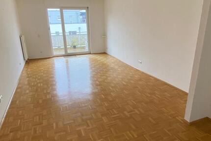 Wohnung Köln Nippes - 3 Zimmer, 85 m&sup2;, 1.400&euro; | Angebot:27565900