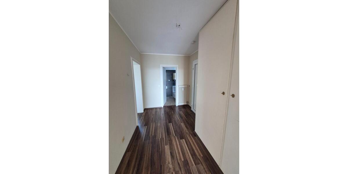 Etagenwohnung Bonn Bad Godesberg - 2 Zimmer, 62 m&sup2;, 199.000&euro; | Angebot:26701011