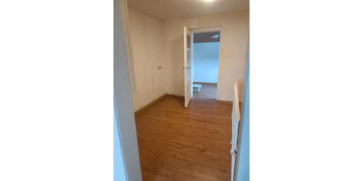 Reihenhaus Zülpich - 3 Zimmer, 41 m&sup2;, 100.000&euro; | Angebot:27261827