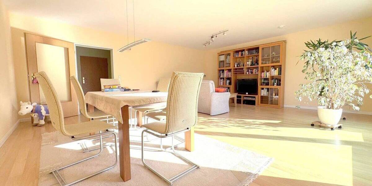 Etagenwohnung Bonn Dransdorf - 3 Zimmer, 115 m&sup2;, 1.300&euro; | Angebot:26672628