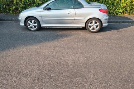 Peugeot 206 173.500 km 1.300 &euro; Köln 50829