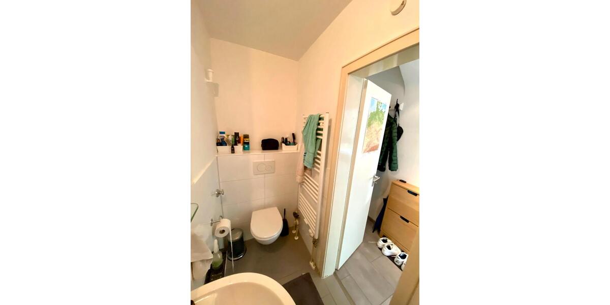 Dachgeschoßwohnung Köln Lindenthal - 2 Zimmer, 38 m&sup2;, 170.000&euro; | Angebot:25054906