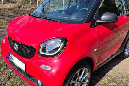 Smart ForTwo 64.000 km 7.600 &euro; Sankt Augustin 53757