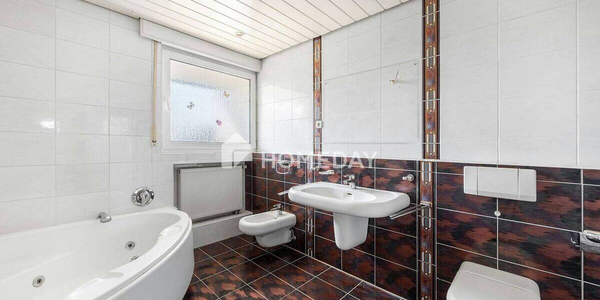 Reihenendhaus Erftstadt Lechenich - 6 Zimmer, 156 m&sup2;, 499.000&euro; | Angebot:26851555