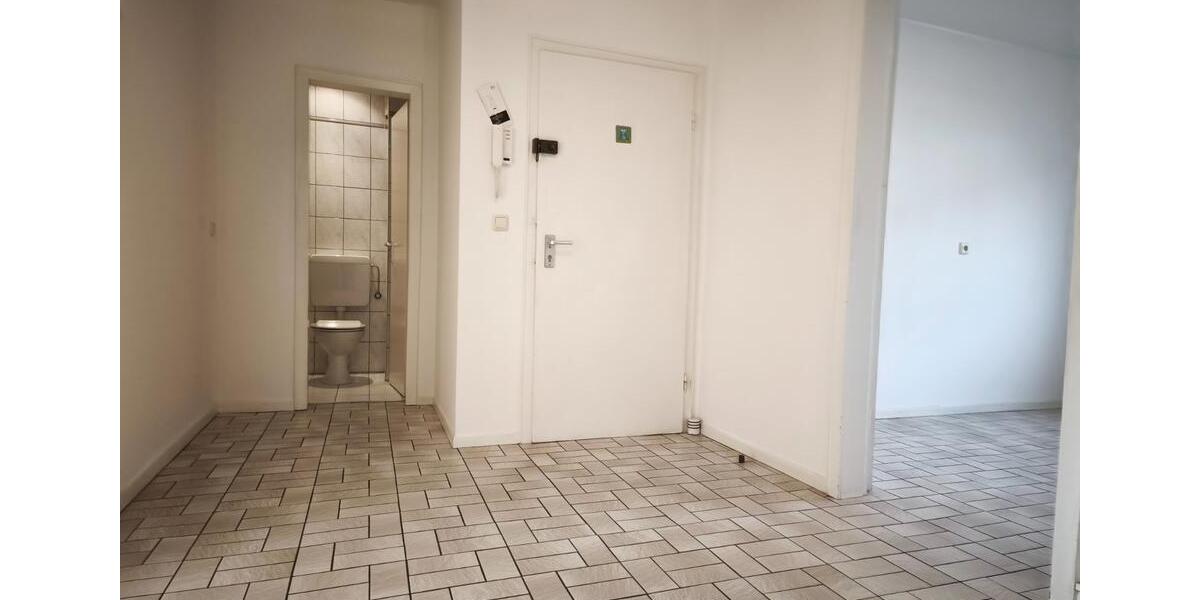 Hochparterre Köln Rodenkirchen - 3 Zimmer, 89 m&sup2;, 1.513&euro; | Angebot:25421735