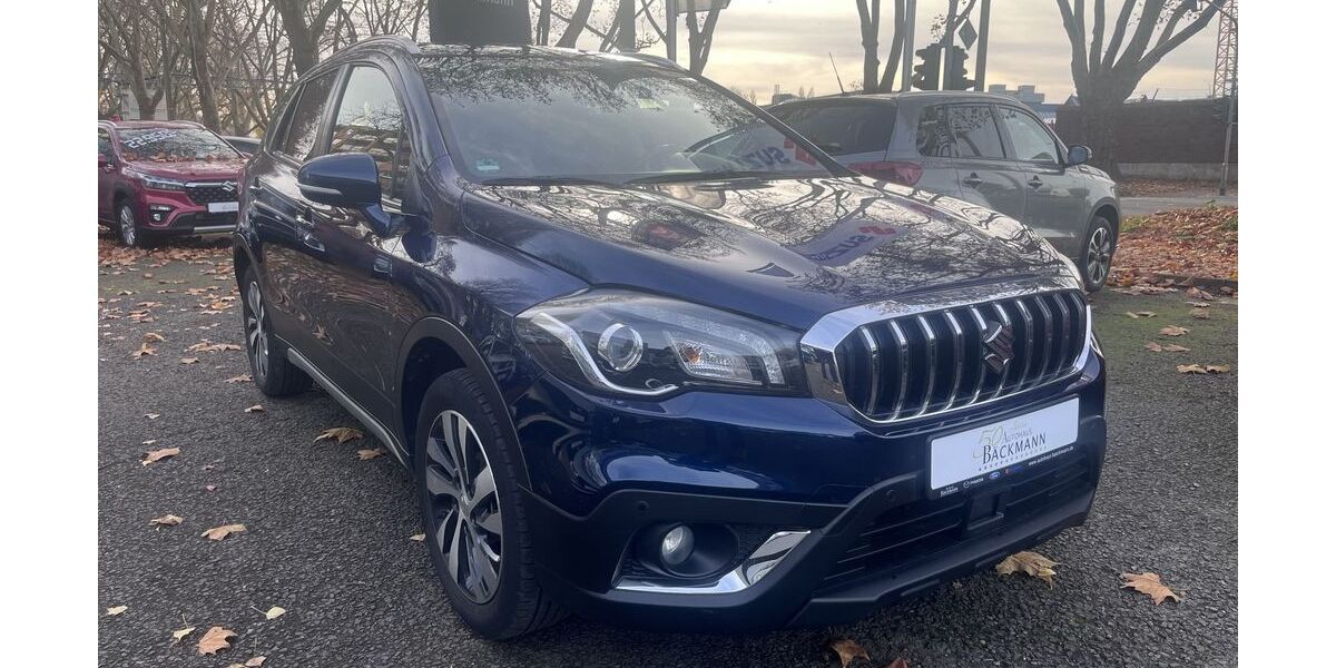 Suzuki (SX4) S-Cross 36.987 km 19.950 &euro; Köln 50735