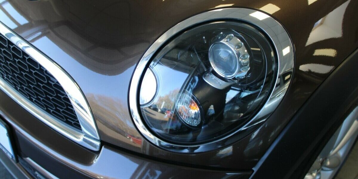 Mini Cooper SD Cabrio 116.426 km 11.980 &euro; Euskirchen 53881
