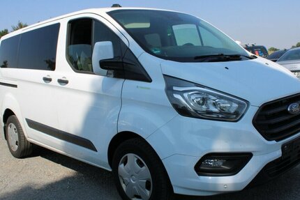 Ford Tourneo Custom 320 L1H1 VA - 8-Sitzer - 224.945 km 9.980 &euro; Euskirchen 53881