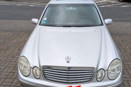 Mercedes-Benz 240 276.000 km 2.900 &euro; Sankt Augustin 53757