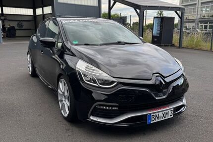Renault Clio 97.200 km 14.199 &euro; Bonn 53121