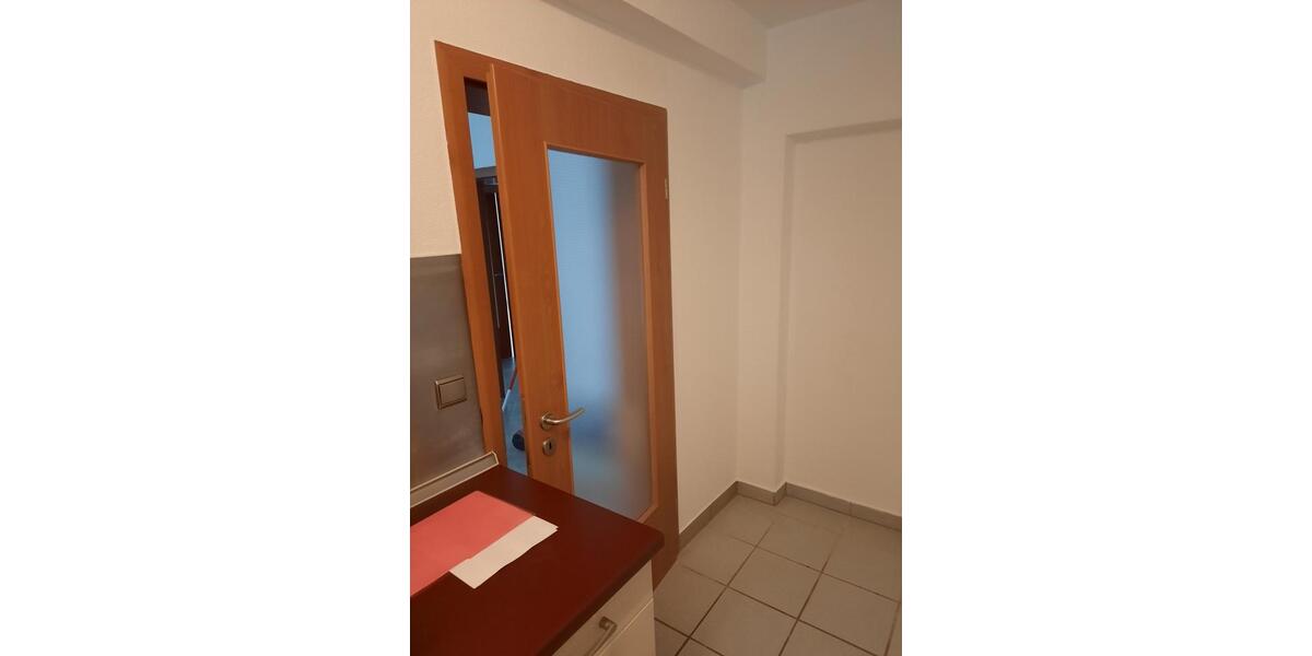 Erdgeschoßwohnung Bonn Gielgen - 2.5 Zimmer, 72 m&sup2;, 950&euro; | Angebot:26652918