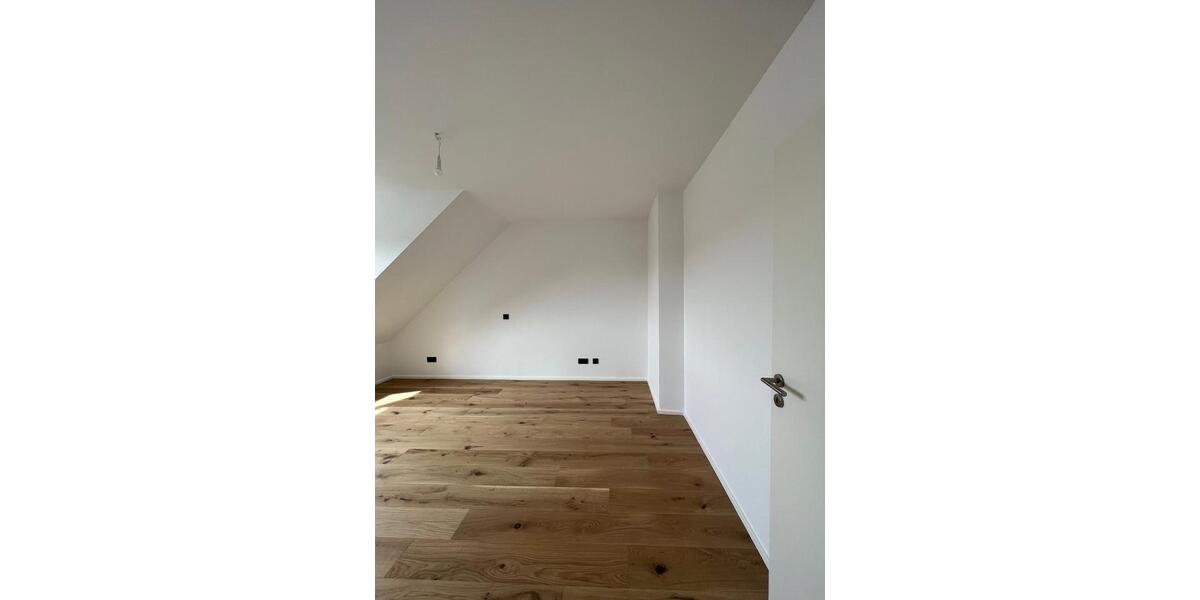 Dachgeschoßwohnung Frechen - 2 Zimmer, 72 m&sup2;, 329.000&euro; | Angebot:26393715