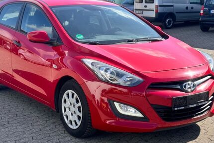 Hyundai i30 64.610 km 7.950 &euro; Bornheim 53332