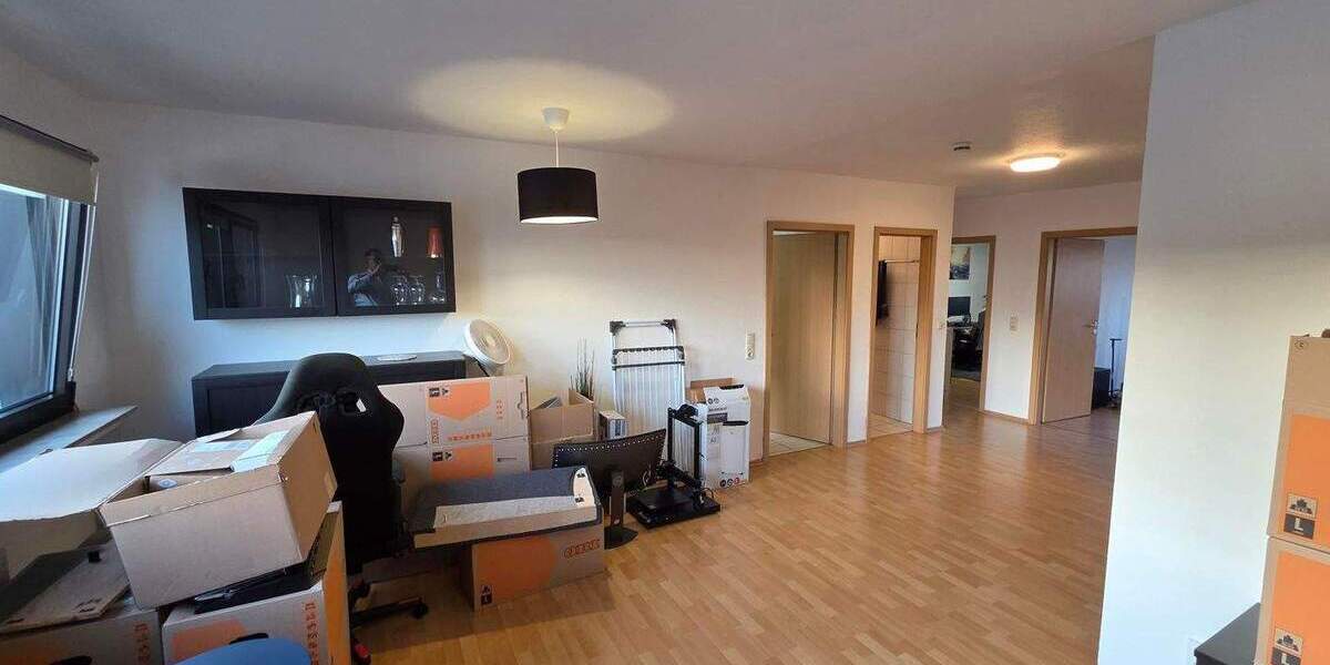 Etagenwohnung Siegburg Dreesch - 3 Zimmer, 67 m&sup2;, 630&euro; | Angebot:25796780