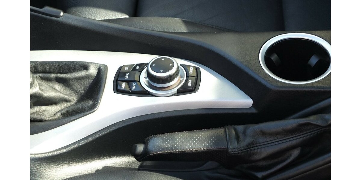 BMW X1 16 d sDrive LEDER XENON NAVI PANORAMA M-SPORTPA 133.459 km 12.804 &euro; Köln 50858