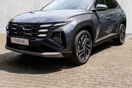 Hyundai TUCSON 4.500 km 37.490 &euro; Köln 50968