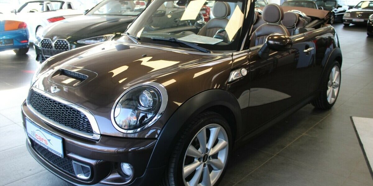 Mini Cooper SD Cabrio 116.426 km 11.980 &euro; Euskirchen 53881