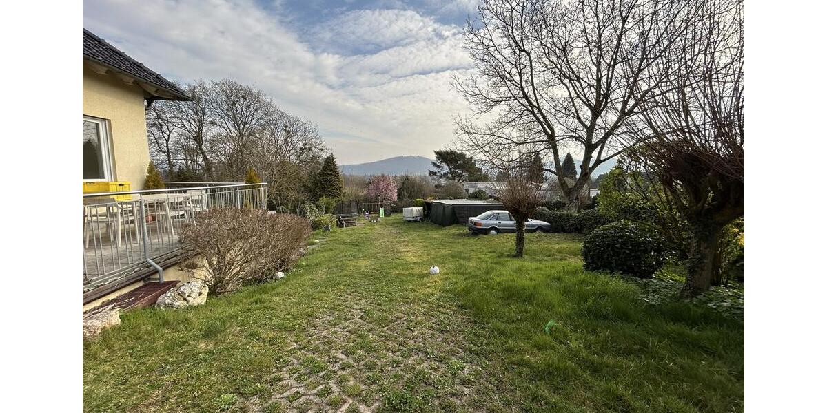 Etagenwohnung Bonn Bad Godesberg - 3 Zimmer, 100 m&sup2;, 1.249&euro; | Angebot:26678944