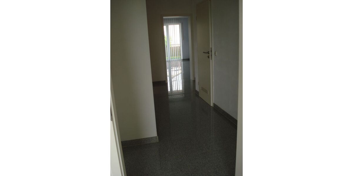 Bornheim - Brenig schöne 3-Zimmerwohnung mit Balkon ab 01.07.2026 oder nach Vereinbarung - Etagenwohnung Bornheim | Angebot:26864378