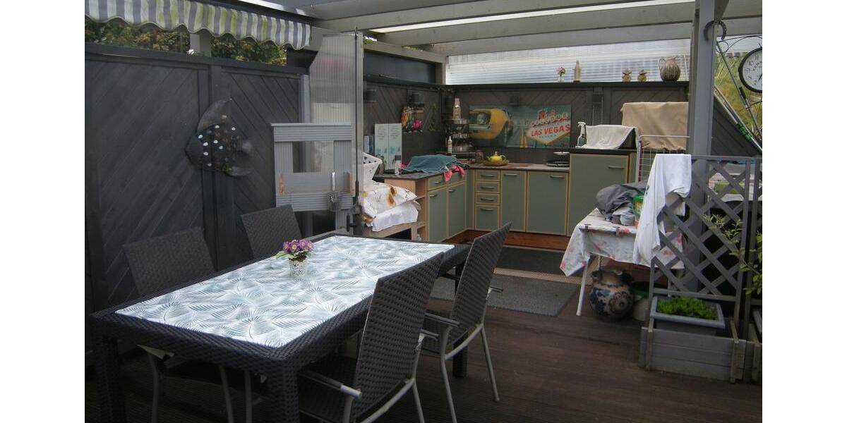 Mehrfamilienhaus, Wohnhaus Erftstadt - 10 Zimmer, 258 m&sup2;, 550.000&euro; | Angebot:25753227