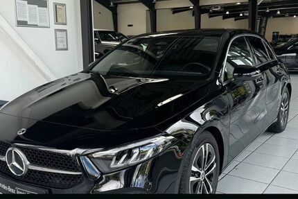 Mercedes-Benz A 180 6.972 km 29.950 &euro; Köln-Deutz 51105