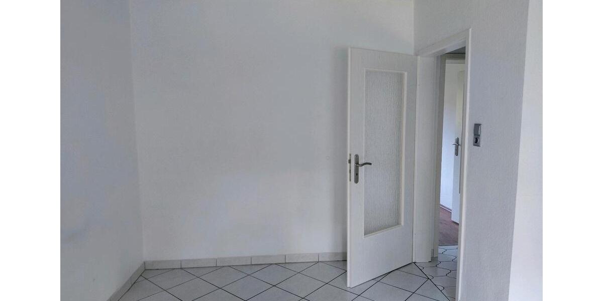 Reihenhaus Hürth - 4 Zimmer, 120 m&sup2;, 600.000&euro; | Angebot:27021737